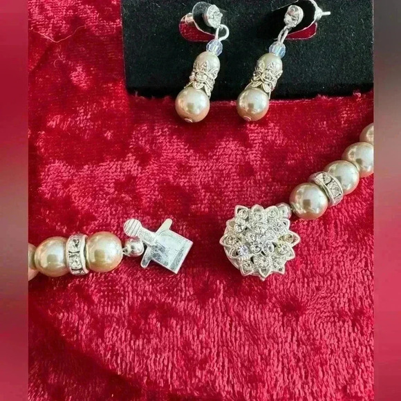 Faux Pearl w/crystal accents necklace and earring set light brownish color. - Picture 3 of 4